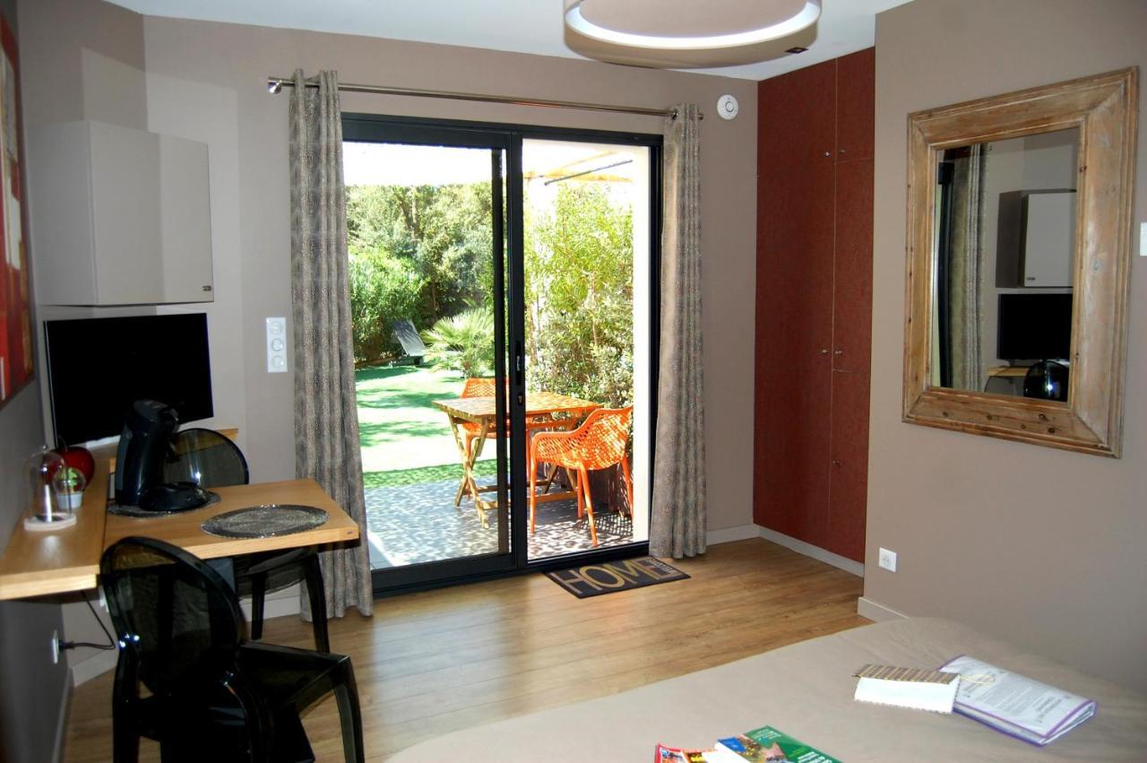 Le Clos Des Barelles Six-Fours-les-Plages Ngoại thất bức ảnh